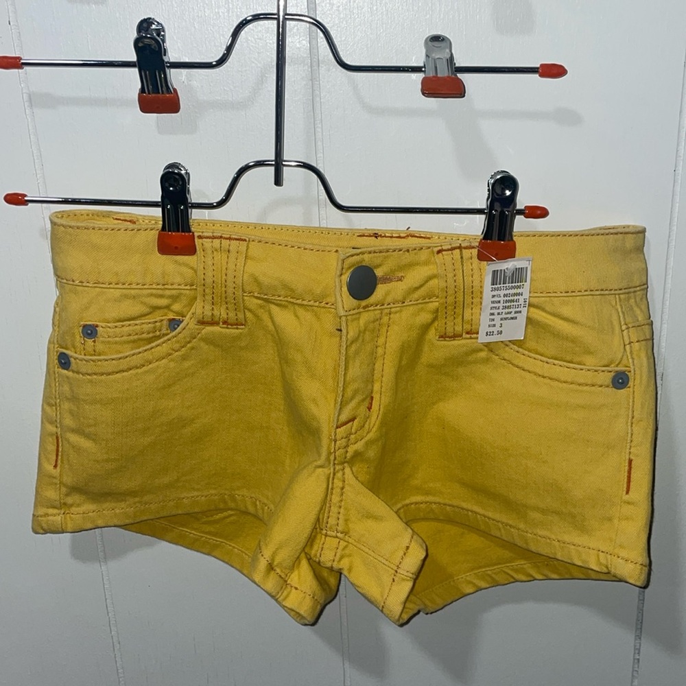 Wet Seal shirt shorts size 3